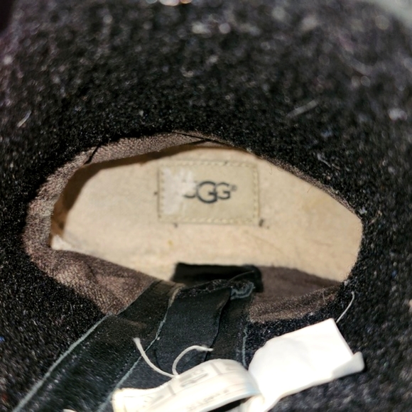 UGG Robbie Waterproof boots size 8 - Picture 7 of 8